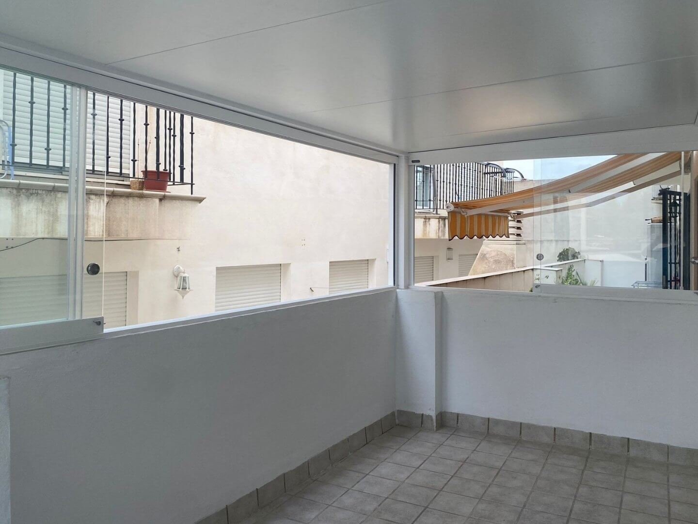 8 mundoaluminium-ventanas-aluminio-pvc-cerramientos-bioclimaticos-techos-cerrajeria-automatismos-valencia-torrent